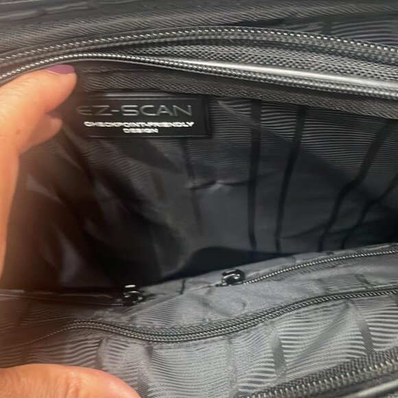 New Kenneth Cole Reaction  R-Tech Computer Case Black Laptop Bag - Picture 8 of 8